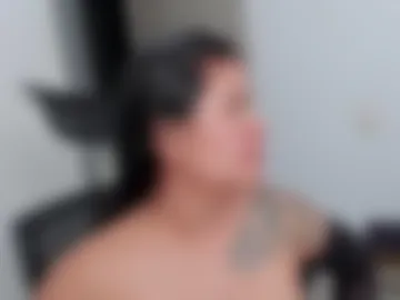 latinevil live webcam preview