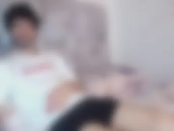 latinlustandfrenchkiss live webcam preview