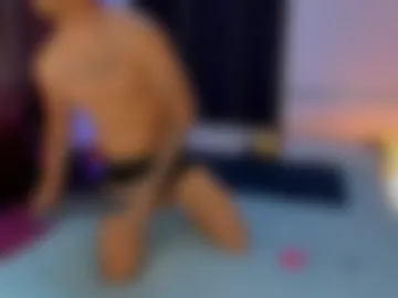 latino_boysmiles photo 4