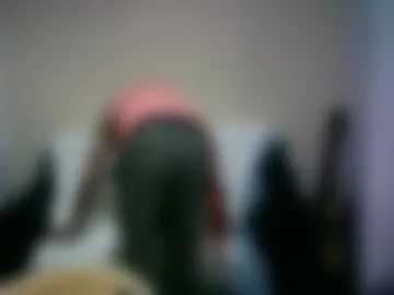 latinounder photo 8