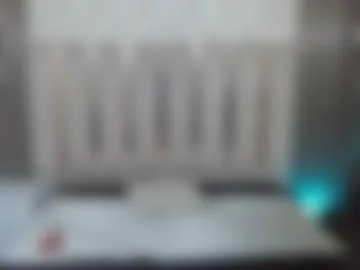 laulin_tay webcam preview