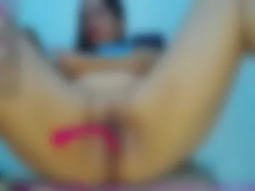 laura__vega webcam preview