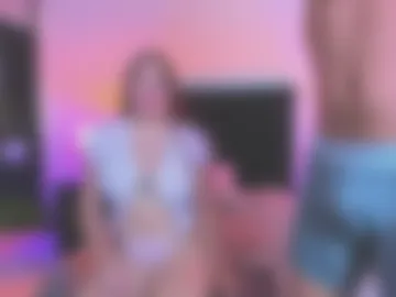laura_and__andres live webcam preview