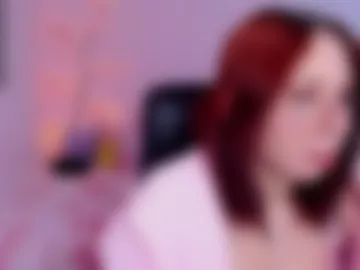 laura_olssen webcam preview