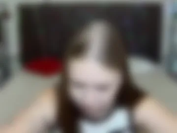 laurahlot photo 8