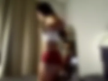lauramaexo webcam preview