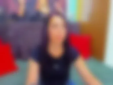 laurasinfull webcam preview