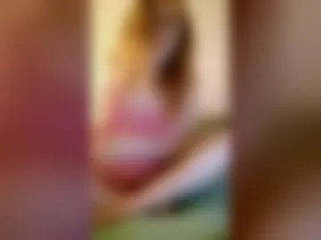 lauriehotxxx webcam preview