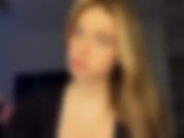 laurineleconey webcam preview