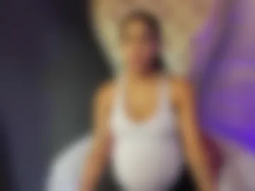 layla_707 webcam preview