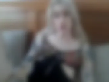 laylahloveless webcam preview