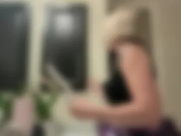 leanneluxecouple webcam preview
