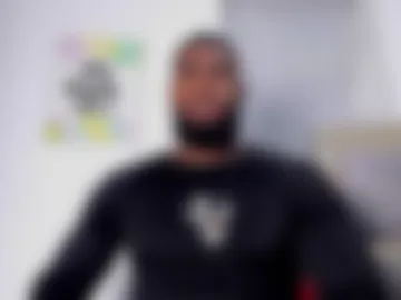 lebron_millionss photo 3