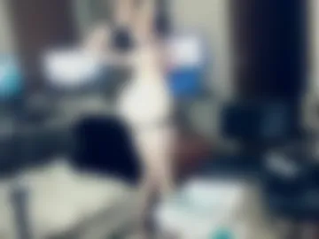 leely_loo live webcam preview