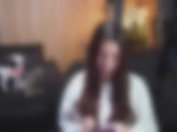 leilacrosss webcam preview