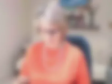 leilamays webcam preview