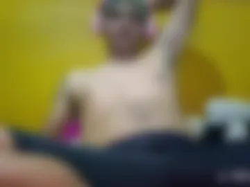 len0n_ live webcam preview