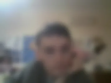 leo_cutie webcam preview