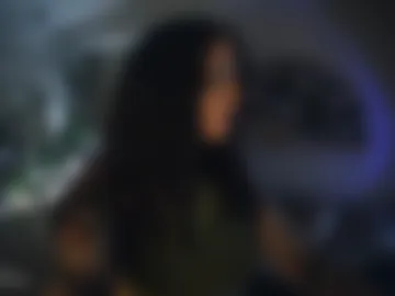 leonamell webcam preview