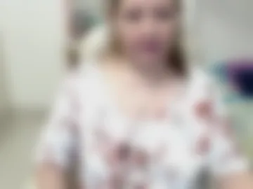 leonela_69 webcam preview