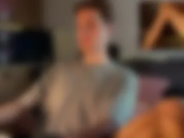 leonnextdoor photo 3