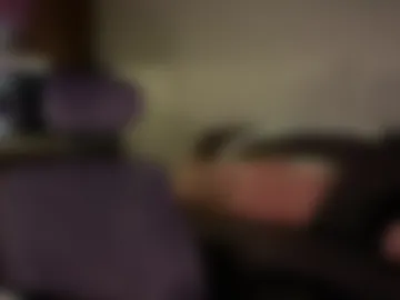 leonnextdoor live webcam preview