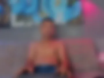 leovargas19hot photo 4