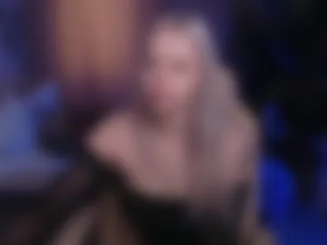 leslie_caronn webcam preview