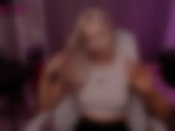 leslie_caronn photo 2