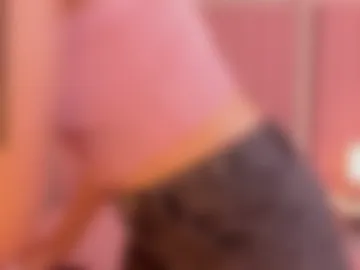 lexiethompson_ photo 2