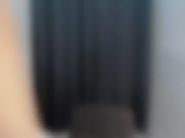 lhara_cumming webcam preview
