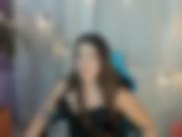lia_little18 photo 2