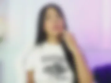 lia_velez_ webcam preview