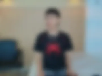 lian_cameron photo 5