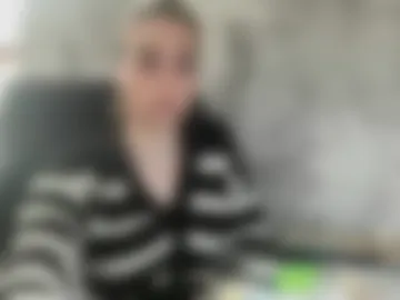liana_bliss live webcam preview