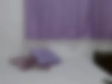 lilcoralinne_0 webcam preview