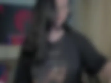 lilhornyprincess photo 3