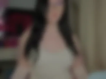 lilhornyprincess photo 2