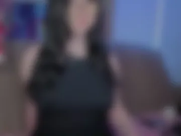 lilhornyprincess webcam preview