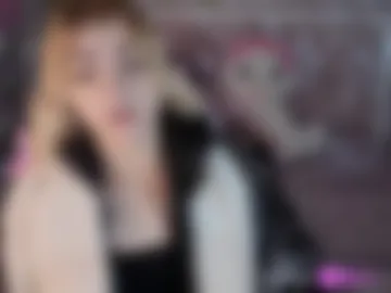 lili_conor_s photo 4