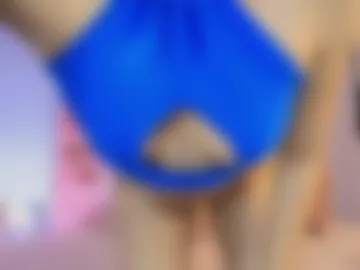lilirousee webcam preview