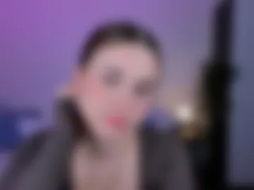 lilit_charm webcam preview