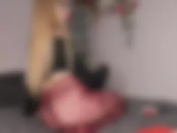 lilith_blond photo 7