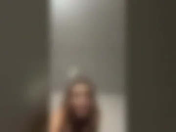 lilkittty02 live webcam preview