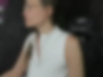 lillian_white1 webcam preview