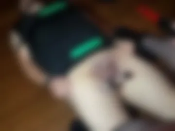 lillysdungeon live webcam preview