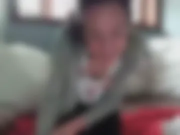 lilrosiedoll webcam preview