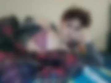 lilsluttyfemboy live webcam preview