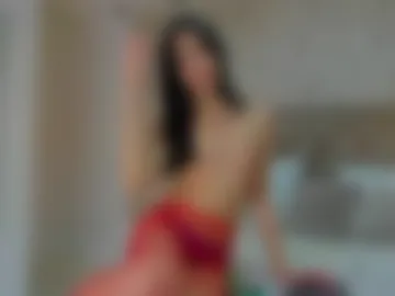 lily_cooper2 photo 2