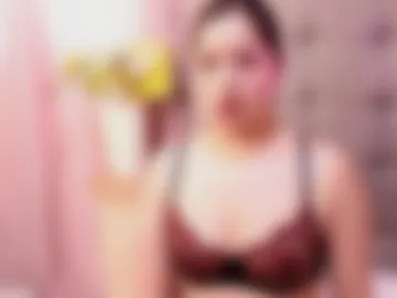 lily_rousee_ photo 2